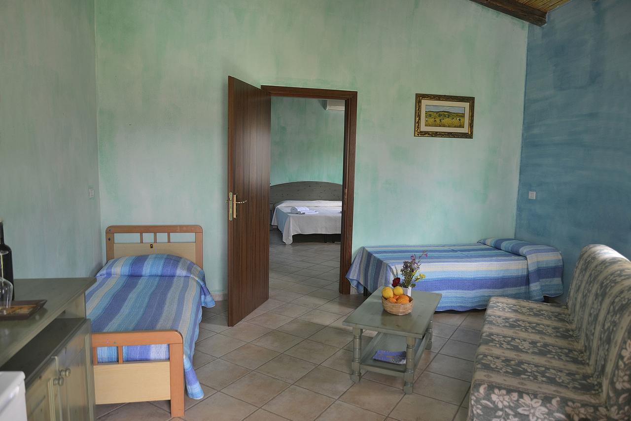Agriturismo Rubinu Galtellì Eksteriør billede
